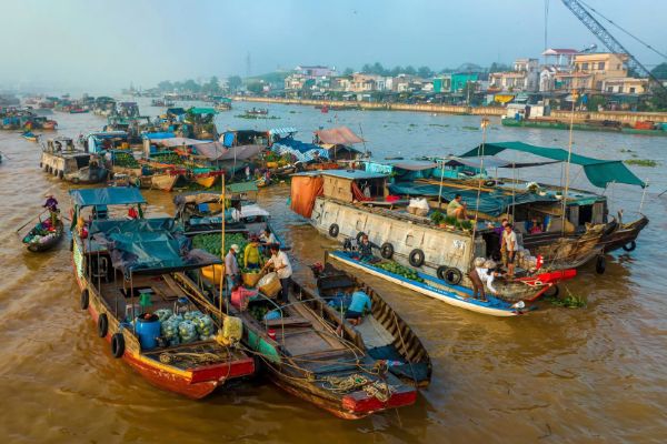 השוק הצף של קאי רנג