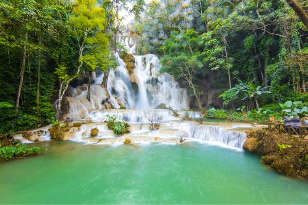 חופשה למשפחות בלאוס