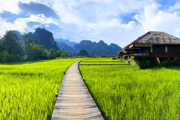 טיול מודרך בלאוס