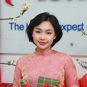 Pham Thuy Duong (Vivian)  - שירות לקוחות