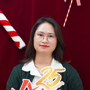 נויאן טו היאן (מיאה) - יועצת נסיעות