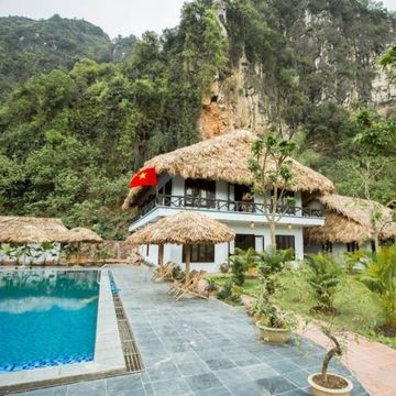 Tam Coc Ricefield Resort